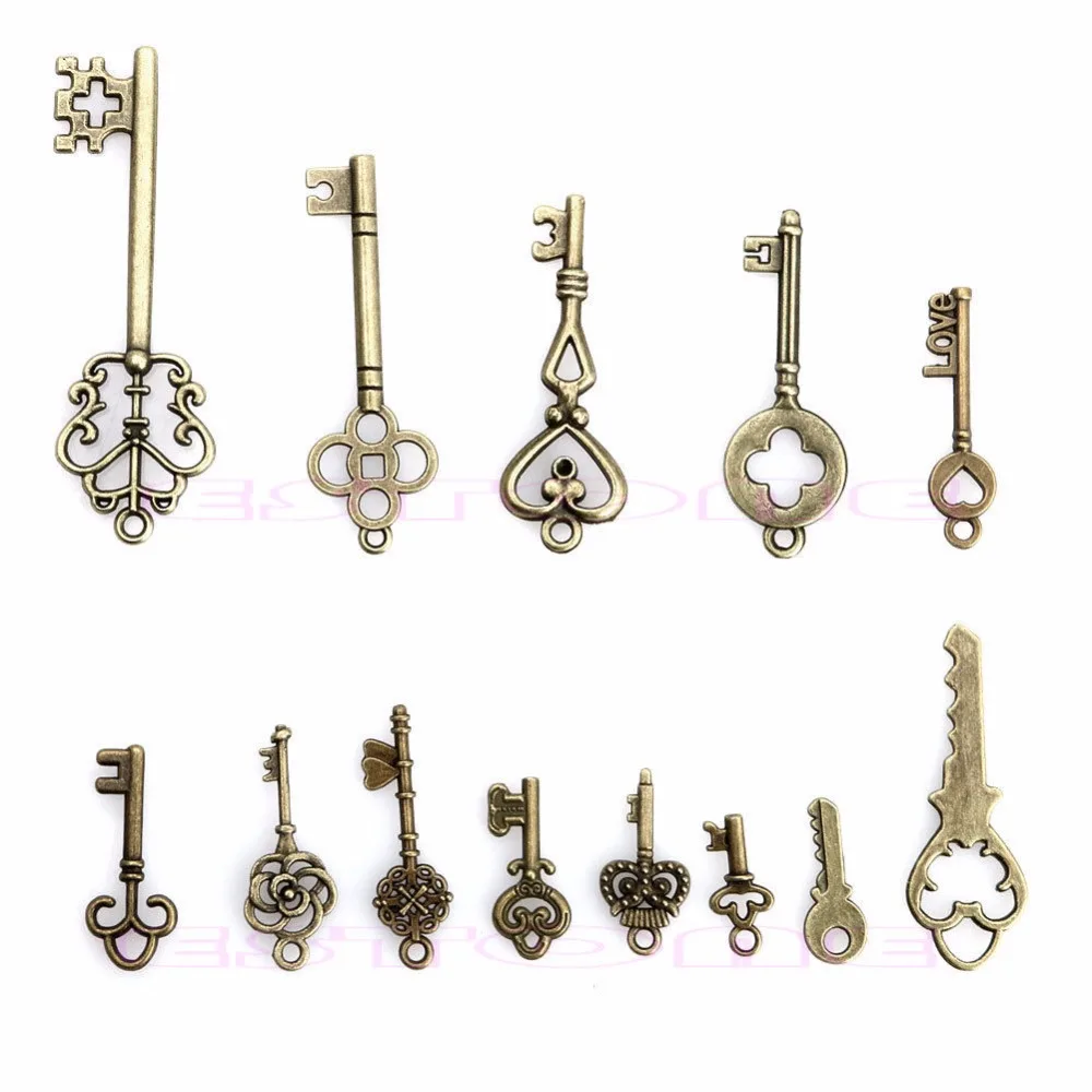 13 Antique Vintage Old Look Skeleton Keys Lot Bronze Tone Pendants Jewelry Mix