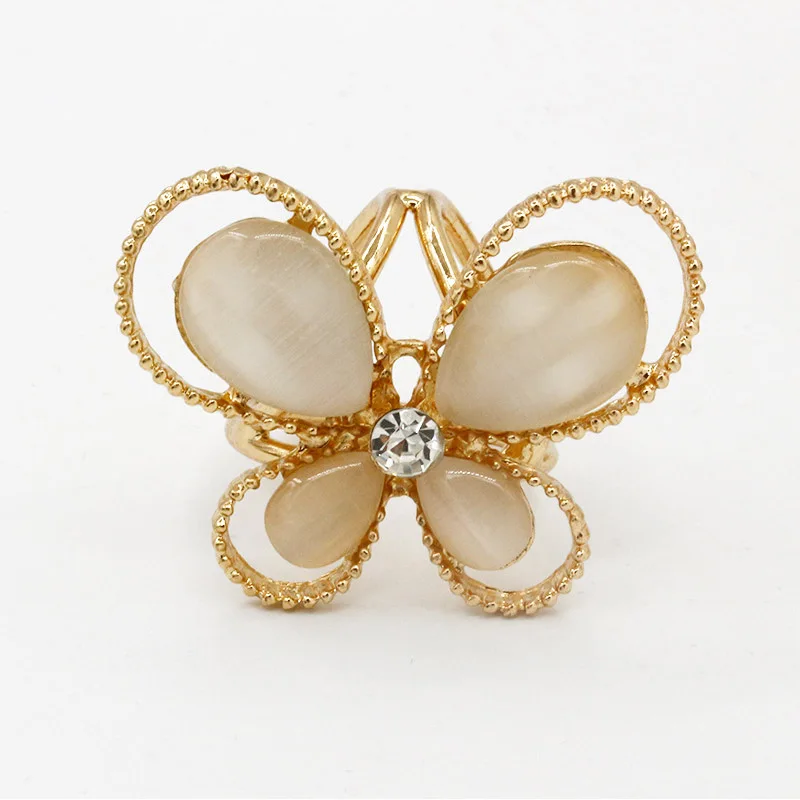 

LNRRABC Classic Tricyclic Camellias Simulated Pearl Brooches Scarf Holder Scarf Brooch Clips Fashion Jewelry Wholesale