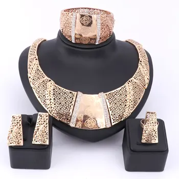 

Dubai Flower Jewelry Sets For Women Crystal Statement Necklace Earrings Bangle Ring Set Wedding Bridal African Beads Jewelry Set