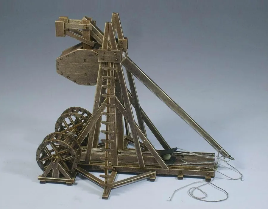 Ancient chariot model Trebuchet and catapult (5)