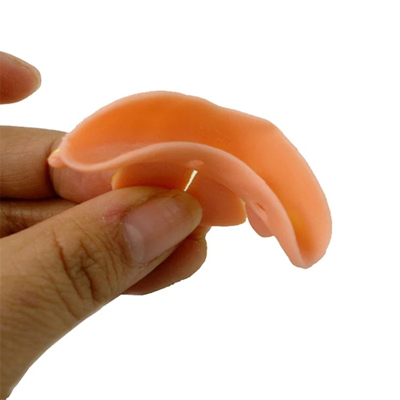 Faux Dentier Halloween  : Christophe Dechavanne Et Son Faux Dentier.