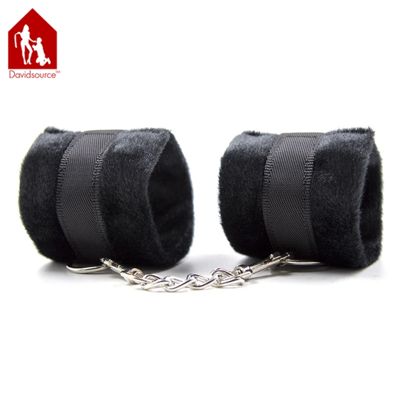Davidsource Tape On Furry Handcuffs With Chain And Hook Soft