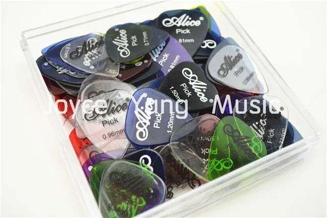 Alice Clear Transparent Acoustic Electric Guitar Picks Plectrums 100 Pack :  : Musical Instruments, Stage & Studio