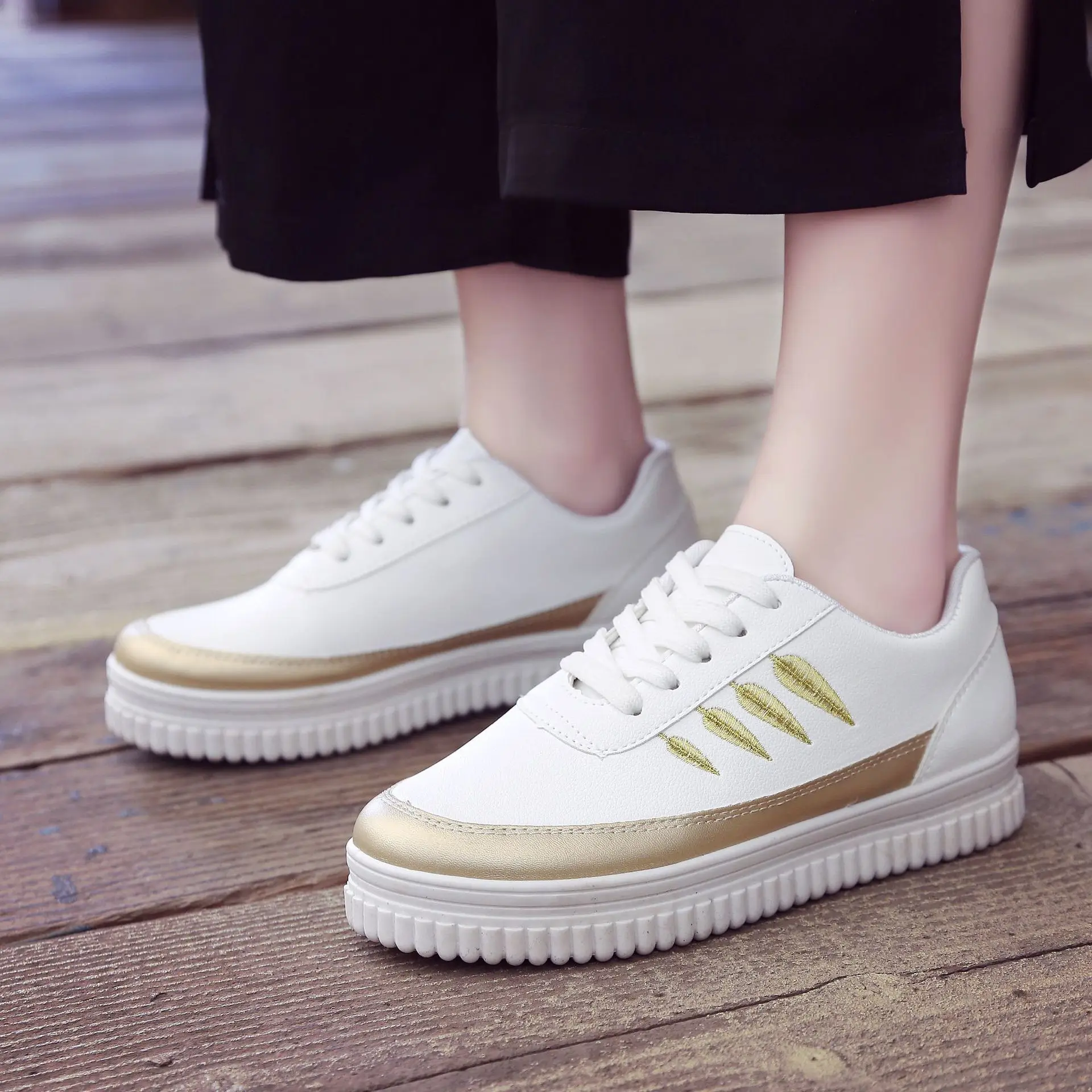 

2018 Male flow hundred shoes tide summer STC-01-STC-05
