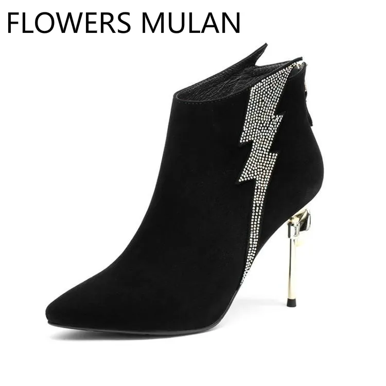 

New Designers Black Suede Winter Boots Women Chic Pointed Toe Bling Crystal Lightning Back Zipper Strange High Heels Shoes Woman