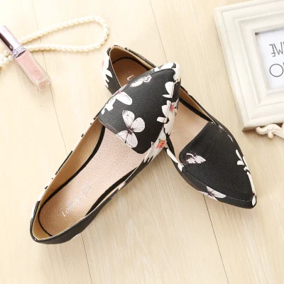 

2018 Fashion printing pointed toe loafers women flat heel shoes casual shoe woman
