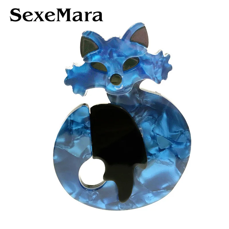 

SexeMara New Cute Acrylic Fox Brooche For Women Resin Animal Brooch For Scarf Badges Personality Female Accessories