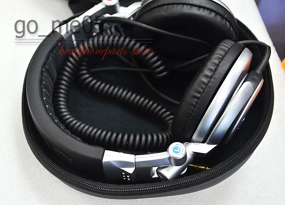 Hard Headphone Case Box  For AKG K545 K845BT Headphones headset 