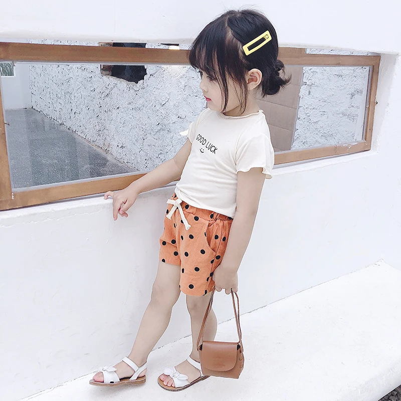 model (8)