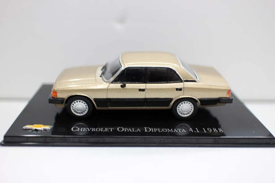 Высокая модель Chevrolet, 1:43 сплав автомобиля игрушки, металлические отливки, Коллекция Модель