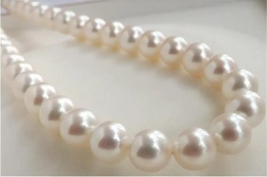 

Hot sale >>>>>HUGE AAA 10-11MM PERFECT ROUND SOUTH SEA GENUINE WHITE PEARL NECKLACE 18"14KGP