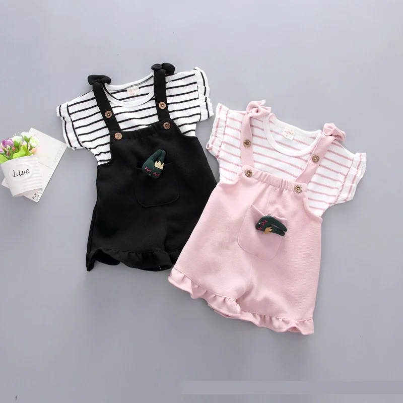 Летняя одежда для маленьких девочек Детская полосатая футболка мультяшное украшение шорты на бретелях спортивный костюм Одежда для новорожденных комплекты одежды для младенцев