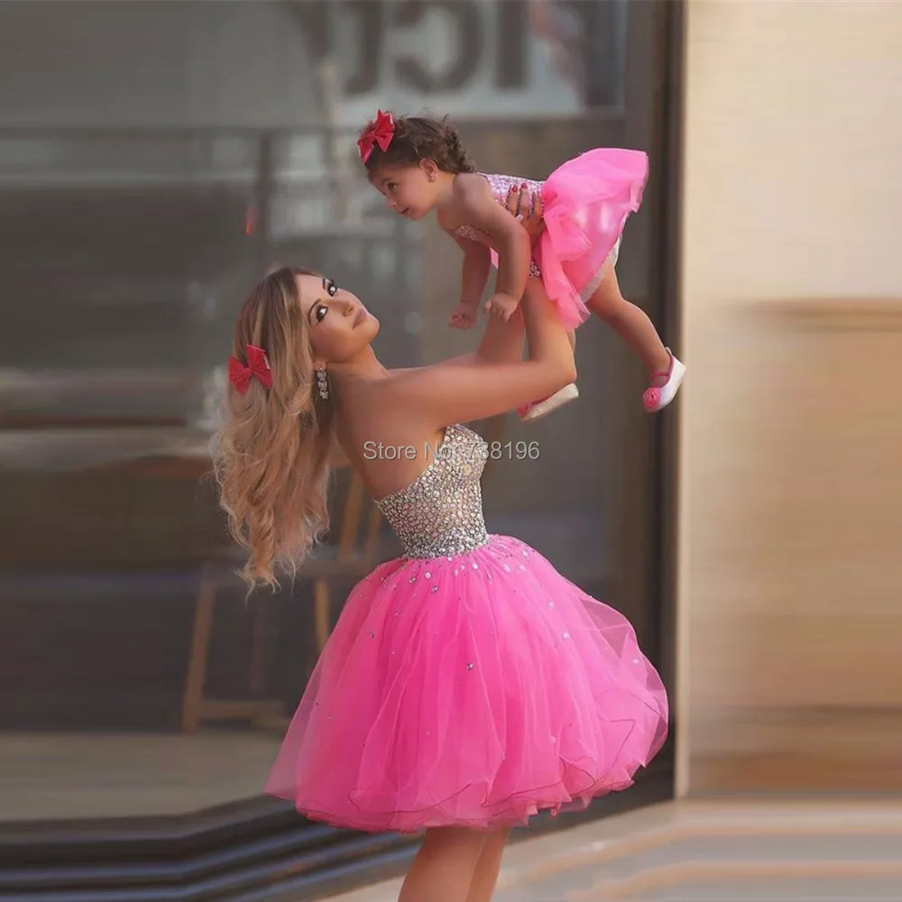 Lovely-Hot-Pink-Little-Girl-Knee-Length-Ball-Gowns-First-Communion-Dresses-For-Girls-Shiny-Crystal (1).jpg
