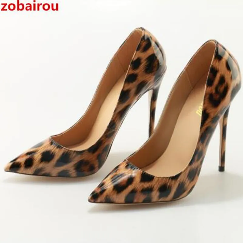 Zobairou sapatos mulher/пикантные женские туфли из лакированной кожи с леопардовым принтом женские туфли-лодочки на очень высоком каблуке без застежки роскошные черные босоножки