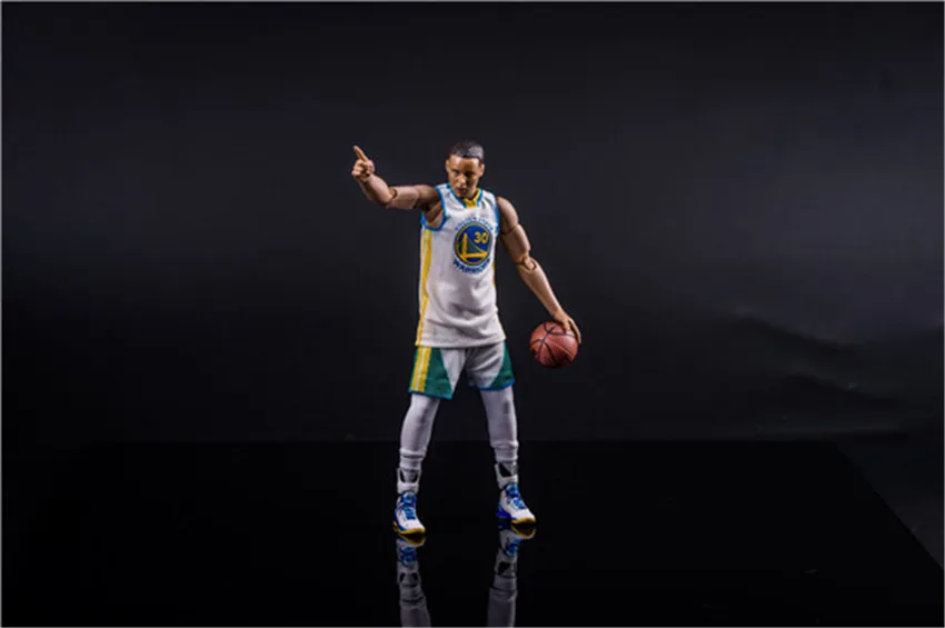 

1/9 Basketball Star player Stephen Curry No. 30 Action Figure Model, white dressing