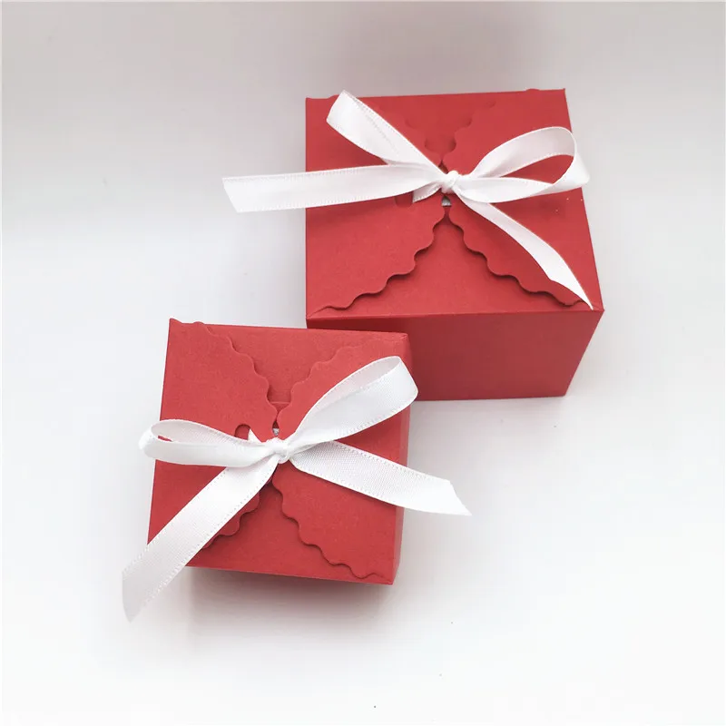 

20 pcs 2 size red square box DIY handmade cake/candy box jewelry box with free white ribbon