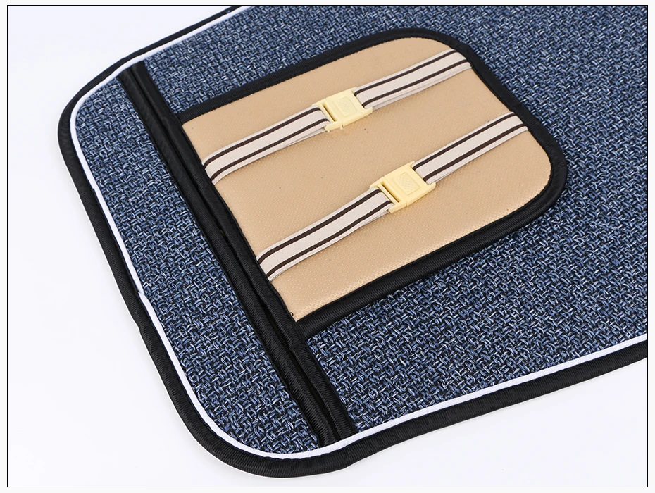 Linen car cushion (2)