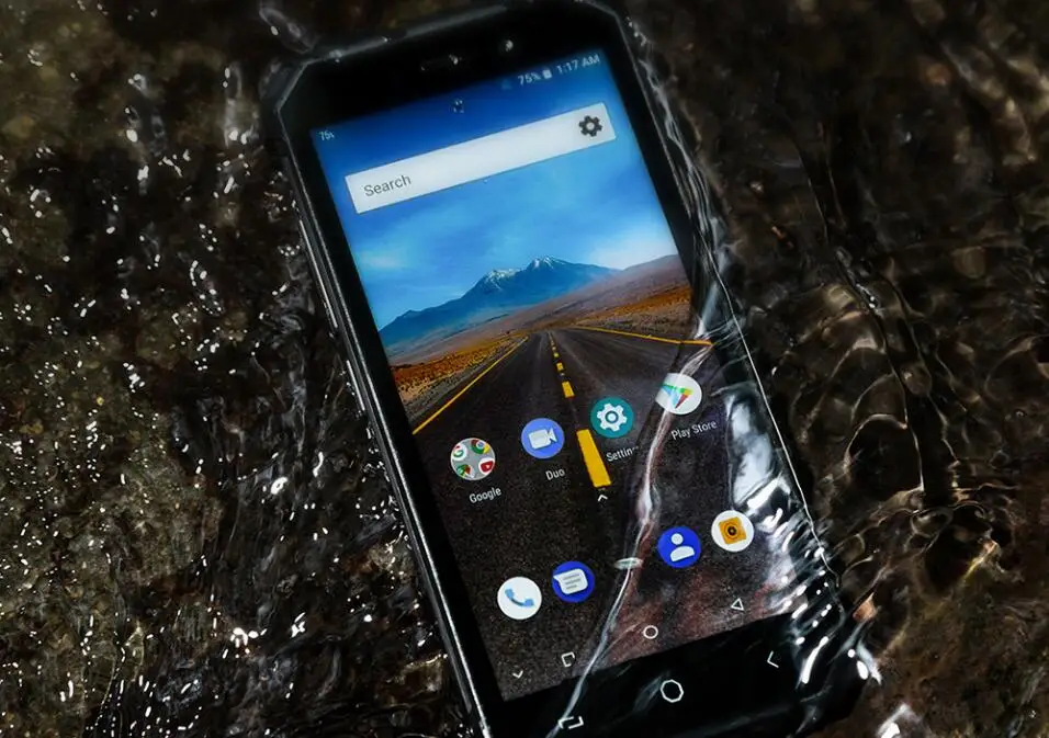 Vmobile V66 IP68 Global version Waterproof Unlocked Smartphone Android 7.0 5.5\