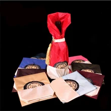 Сумка для вина в китайском стиле с кисточками, Рождественское украшение для бутылки, украшение для стола, атласная ткань, упаковка для бутылки вина, сумка, подходит для 750 мл, 50 шт./л