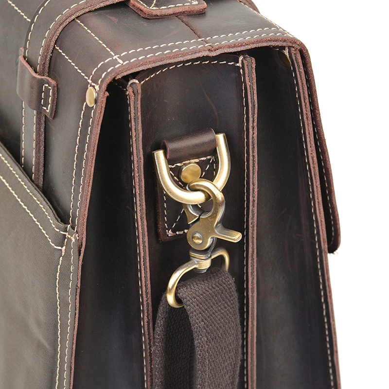 Hardware-Display eines Lederrucksacks