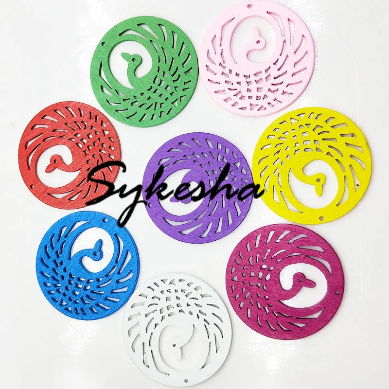 

2019 10pcs/set DIY Accessories Keychain Necklace Earrings Toy Jewelry Findings Wood Lase Engraved Peacock Wood Pendant