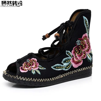 

Summer New Chinese Women Boots Flower Sandals Peep Toe Floral Embroidered Shoes Ethnic Lace Up Shoes Woman