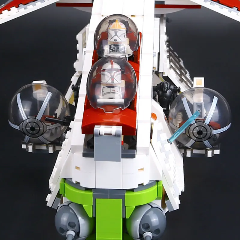 Lepin 05041 Star Series The Wars Republic Gunship Set Educational Building Blocks Bricks Toys as Legoing 75021 Chirstmas Gift