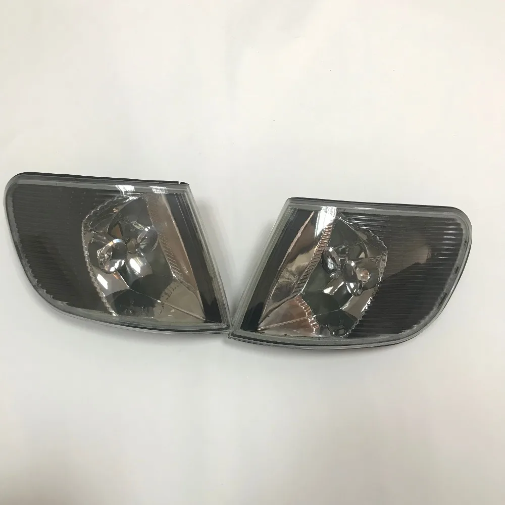 

OEM Replacement For Audi 100 C4 V6 Front Turn signal Corner light lamp 1 pair Right And Left 1991 1992 1993 1994