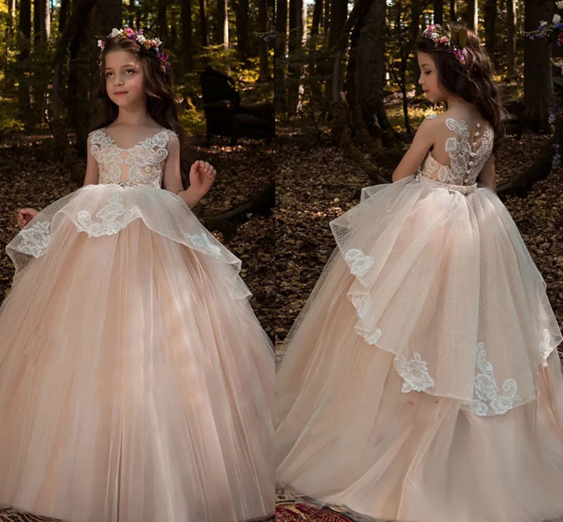 

New Blush Pink Flower Girl Dresses Sheer Back Ball Gown Lace Appliques Sleeveless Girls First Communion Gowns Vestidos Longo