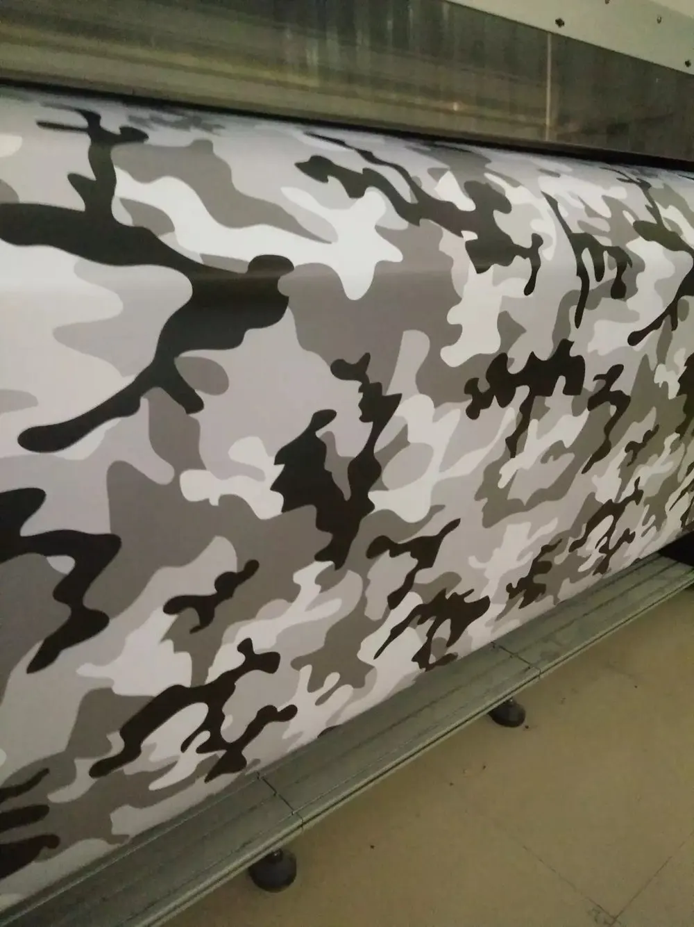 2017 Camo Vinyl car wrap11