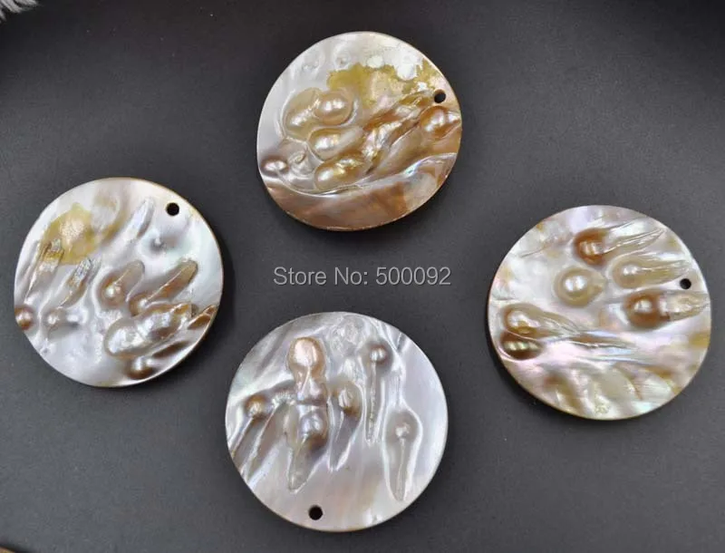

wholesale 20 pcs 55mm Natural color Mother of Pearl Pendants Round