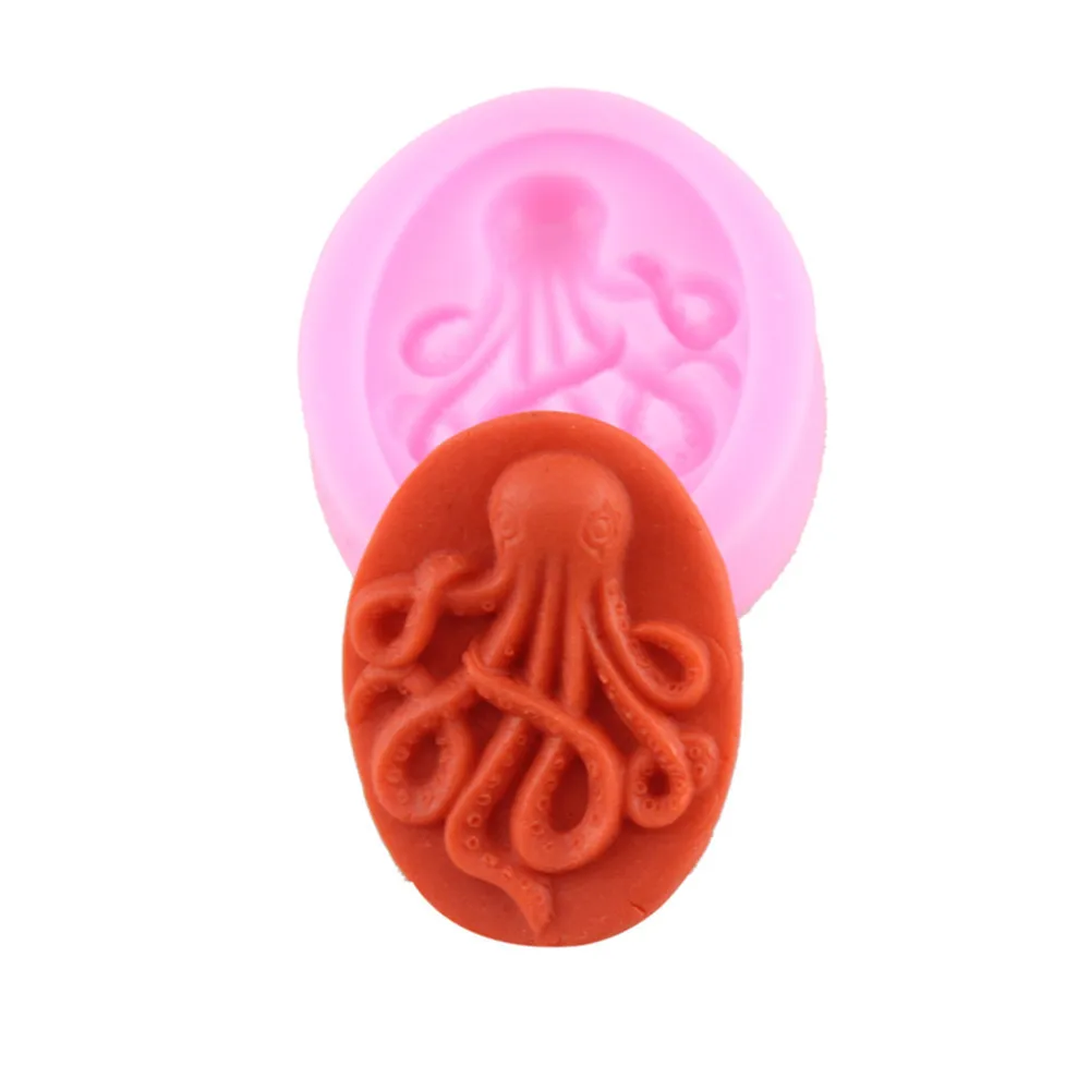 

(3 pieces/lot) High quality 3*4cm 3D octopus cartoon fish shape sililcone fondant cake decoration supplies candy soap stamps