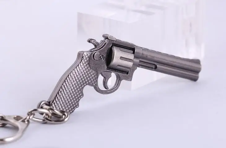 200PCS Miniature Revolver Pistol Weapon fashion Model Keychain Key Rings New Mini Gun key Chain For Men Jewelry Surprise Gift 200PCS Miniature Revolver Pistol Weapon fashion Model Keychain Key Rings New Mini Gun key Chain For Men Jewelry Surprise Gift