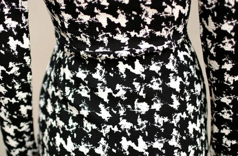 conew_9534755852_2088215775_conew1