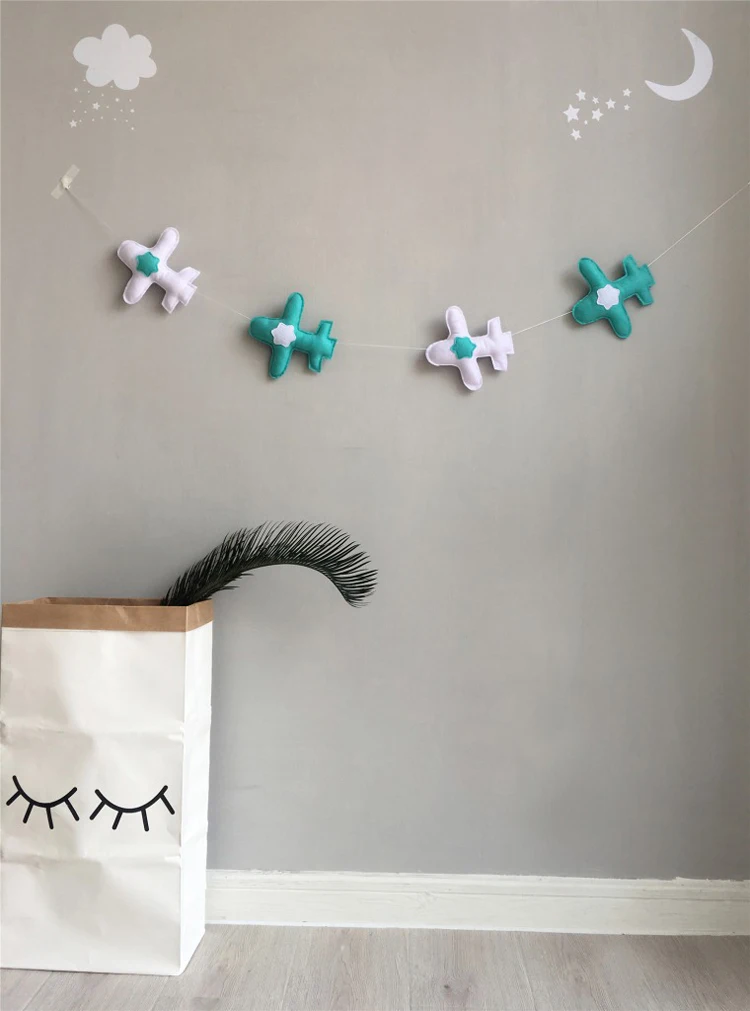 Felt-Hanging-Plane-Decorations-Baby-Kids-Boy-Girls-Bed-Room-Wall-Decor-Decoration-Crafts-Nordic-Children-Photography-Accessories-08