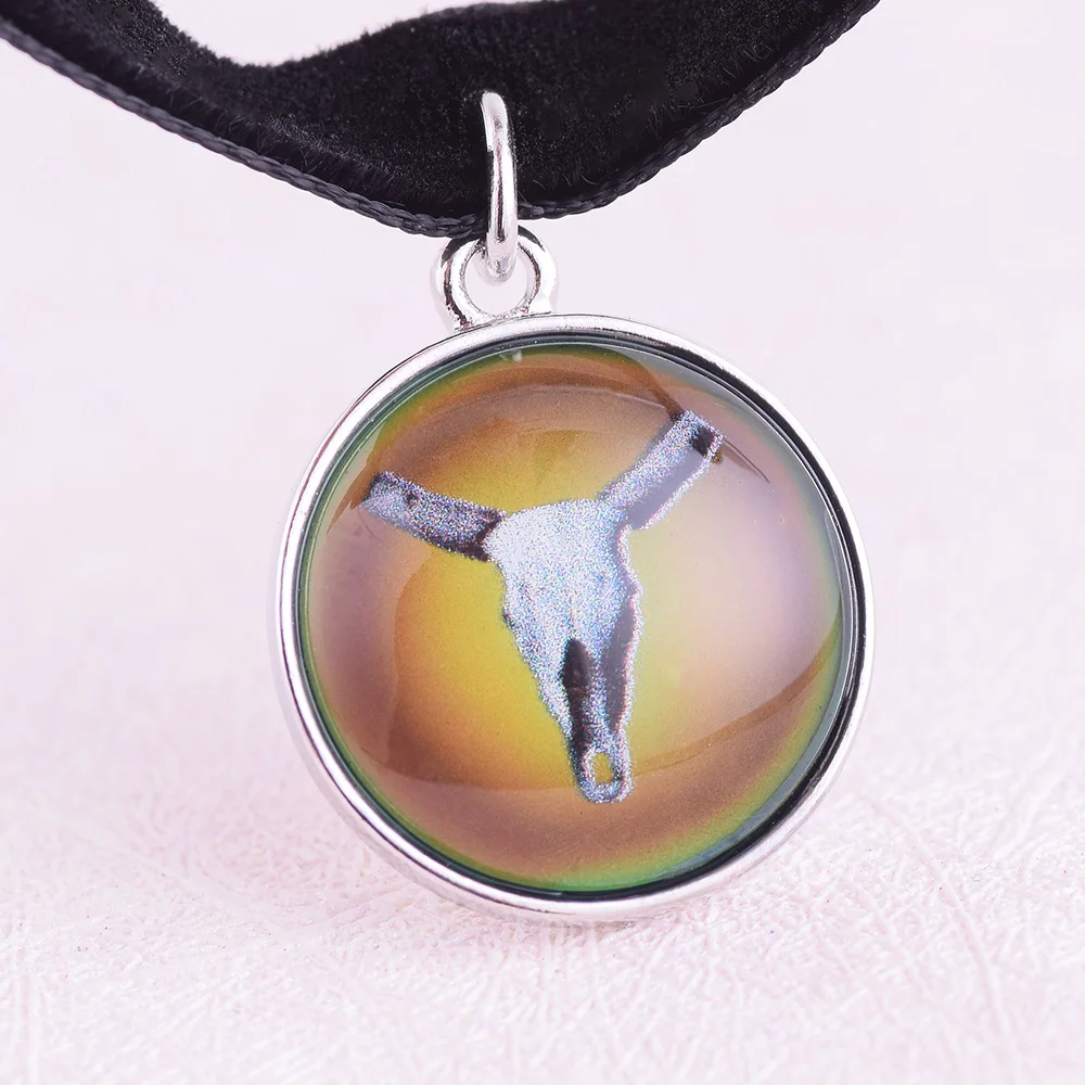 

CXADDITIONS VisionMood Sheep Pendant Choker Neckalce Goat Mood Black Choker Temperature Change Color Feeling Emotional Gift Girl