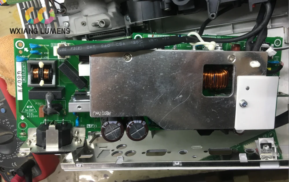 J2805. питание лампы проектора. лампа совместимая без корпуса для проектора benq (5j. проекционные лампы uhp. Philips лампа для проектора 200w/150w.