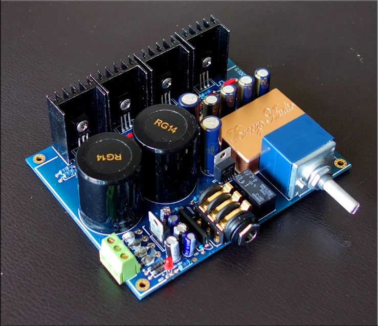 

2018 New Design A1 Headphone Amplifier Kit/DIY Amplifier Board UPC1237+ Omron relay protection circuit