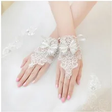 New Прибытие Белый И Слоновая Кость Лук Кружева Свадебные Аксессуары Аппликации Кристалл Один Размер Пальцев Свадебные Перчатки