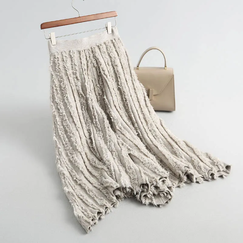 

J818 New Chic Slim Waist Feather Tassels Deco Big Bottom Knit Skirt Women Irregular length Umbrella Sweater Skirts Knitwear