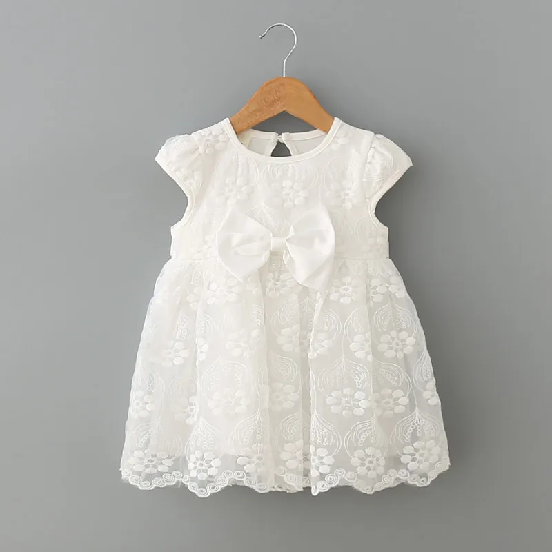 Одежда для младенцев новое летнее платье для маленьких девочек детское белое кружевное платье для первого дня рождения, 1 год платье принцессы для новорожденных