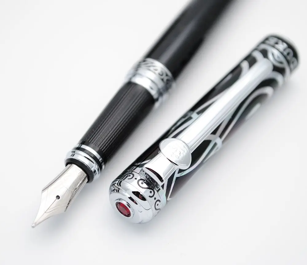 

Duke RubyFountain Pen Elegant And Luxurious Ink Pen M Nib Original Box