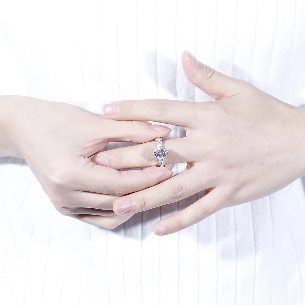 moissanite engagement ring (4)