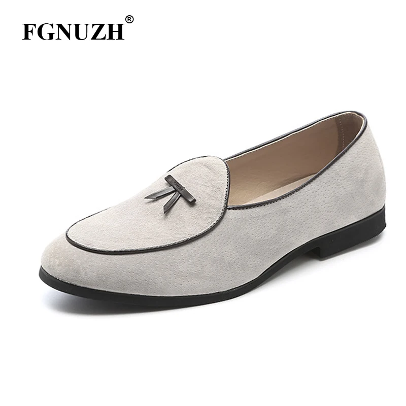 

FGNUZH Luxury Soft Moccasins Men Loafers High Quality Genuine Leather Shoes Men Flats Gommino gentlemen Driving Shoes ST378