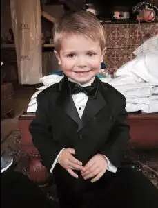 Kids/Children Black Formal Boys Wedding/Tuxedo Suits Boy Blazer Suit Mariages/Perform Dress Costume Infants Blazer 5 pcs/set