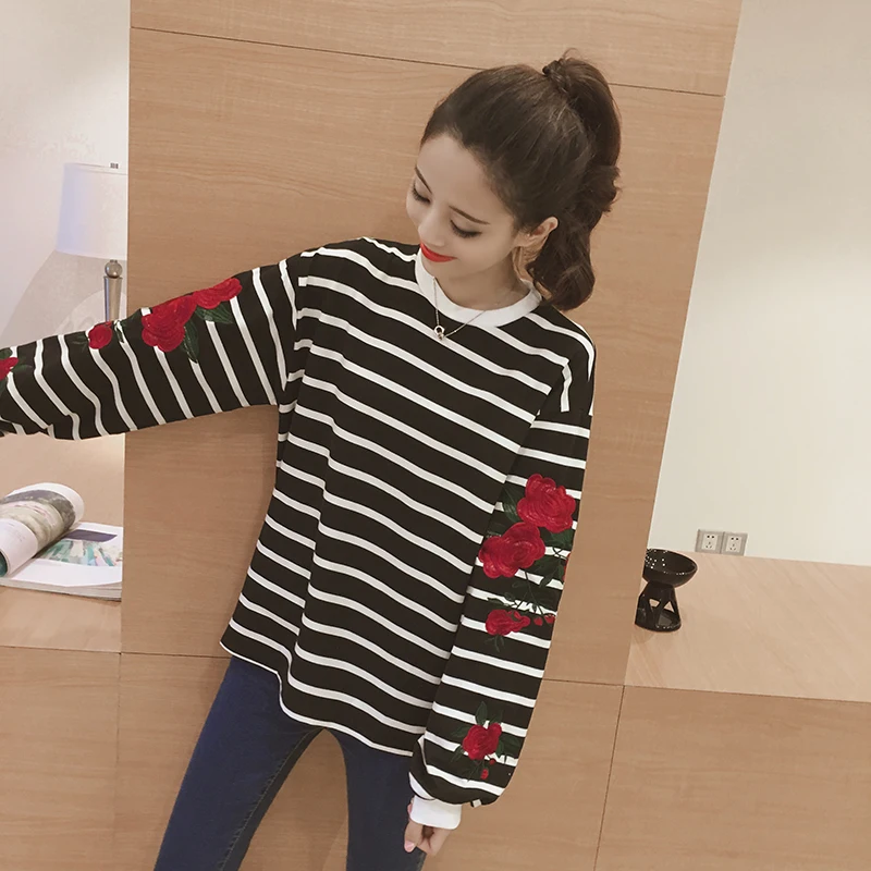Roses Embroidery Lantern Sleeve Loose Striped Women Sweatshirt (26)