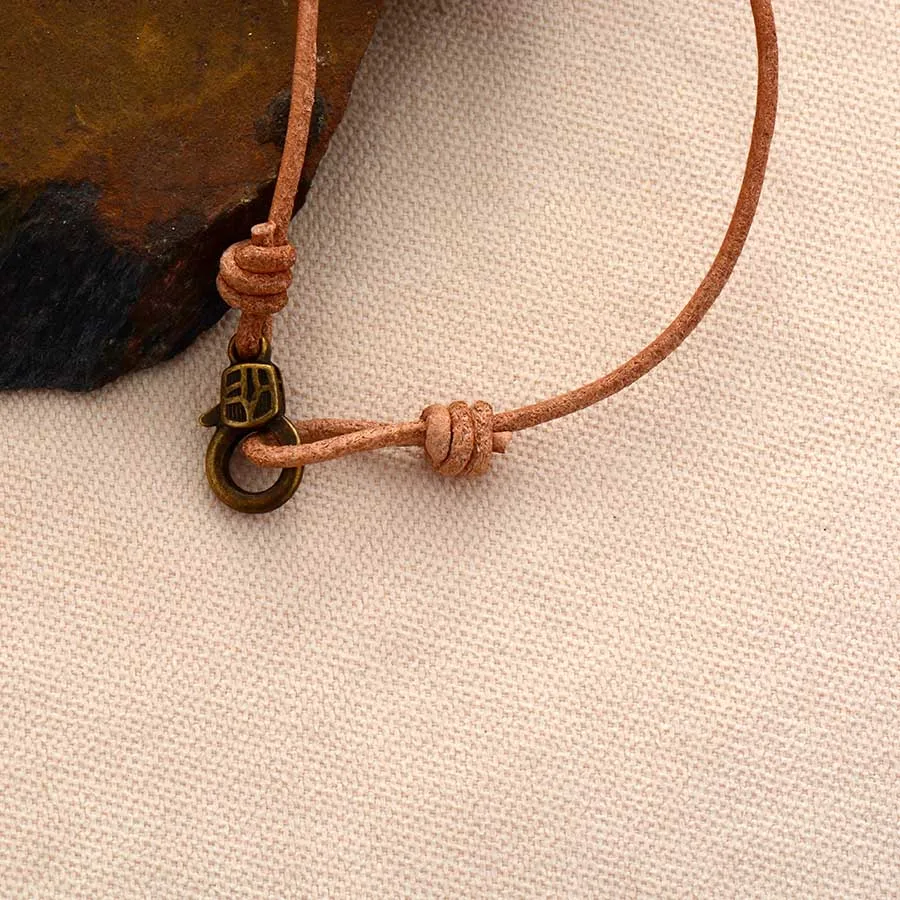 Natural Stone Pendant Necklaces Pyrite Turquoises Charm Necklace Women New Fashion Leather Necklaces Jewelry