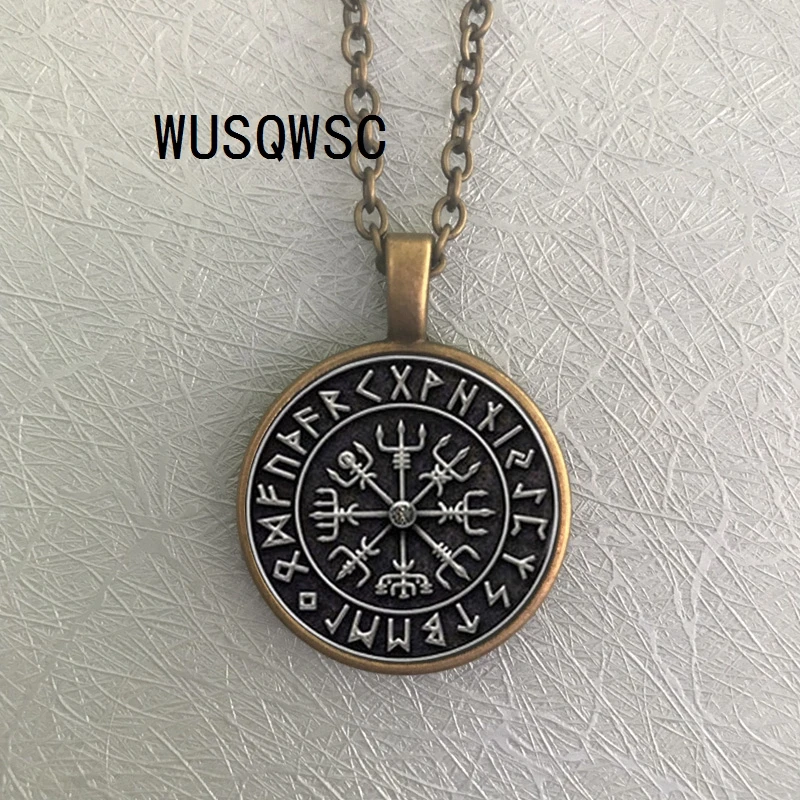 WUSQWSC 2018/البوصلة من Vegvisir فايكنغ كريستال قلادة عقد عنق بحجر مصقول ، الرجال و ملابس نسائية القلائد. WUSQWSC 2018/البوصلة من Vegvisir فايكنغ كريستال قلادة عقد عنق بحجر مصقول ، الرجال و ملابس نسائية القلائد.