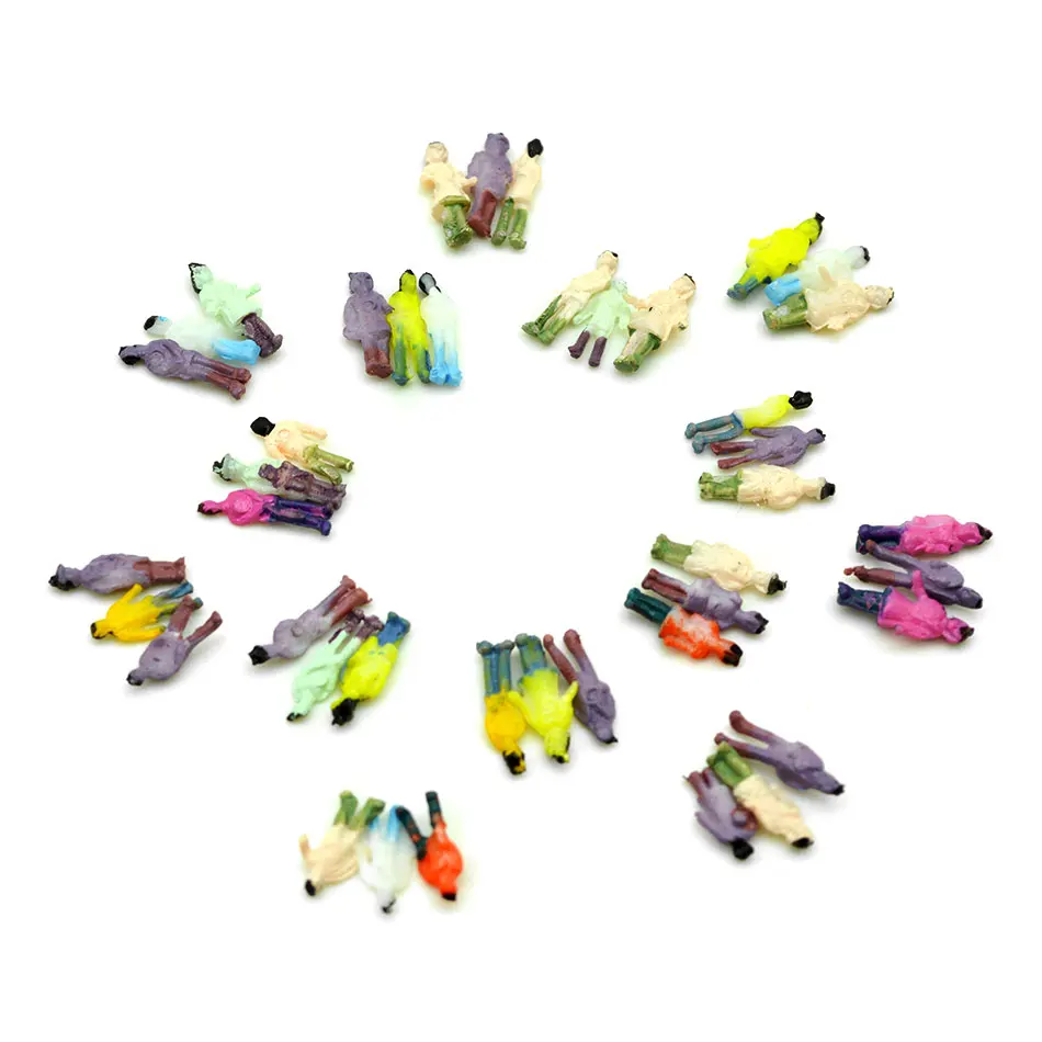 

Free shipping 1:200 scale model architectural figures for model trains layout