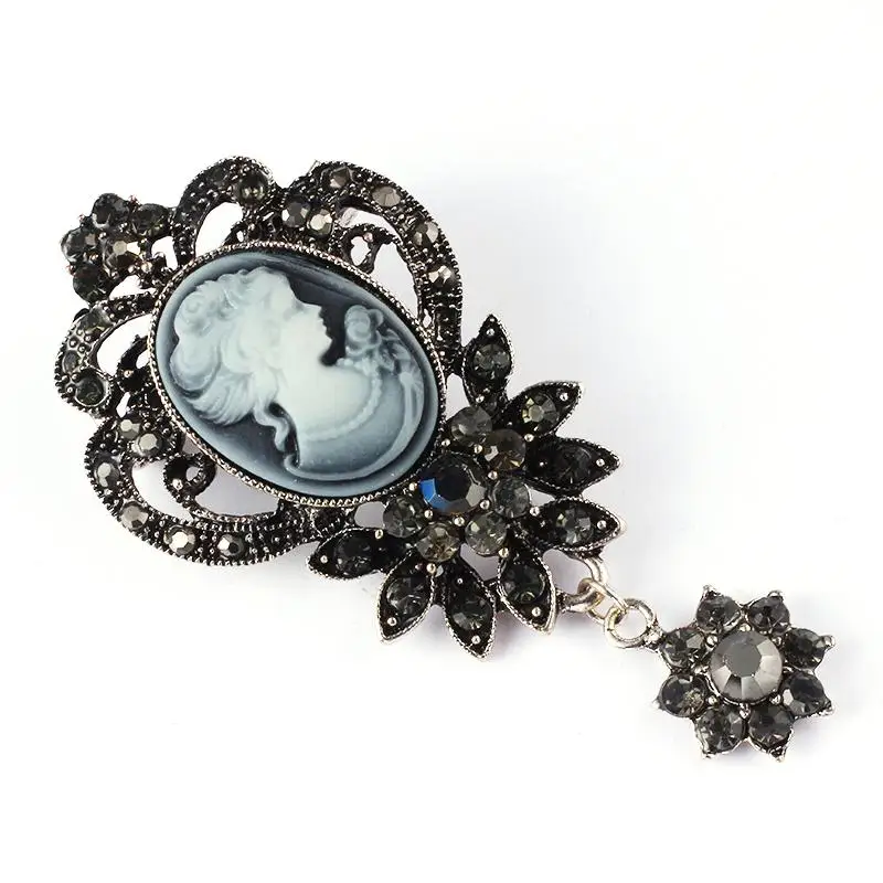 The queen and princess vintage silver pins large brooches jewelry black